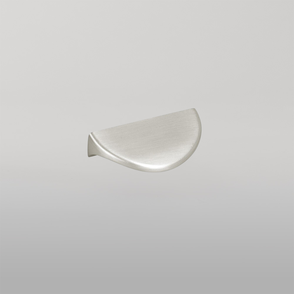 Momo Nick Pull Handle 32mm Brushed Nickel