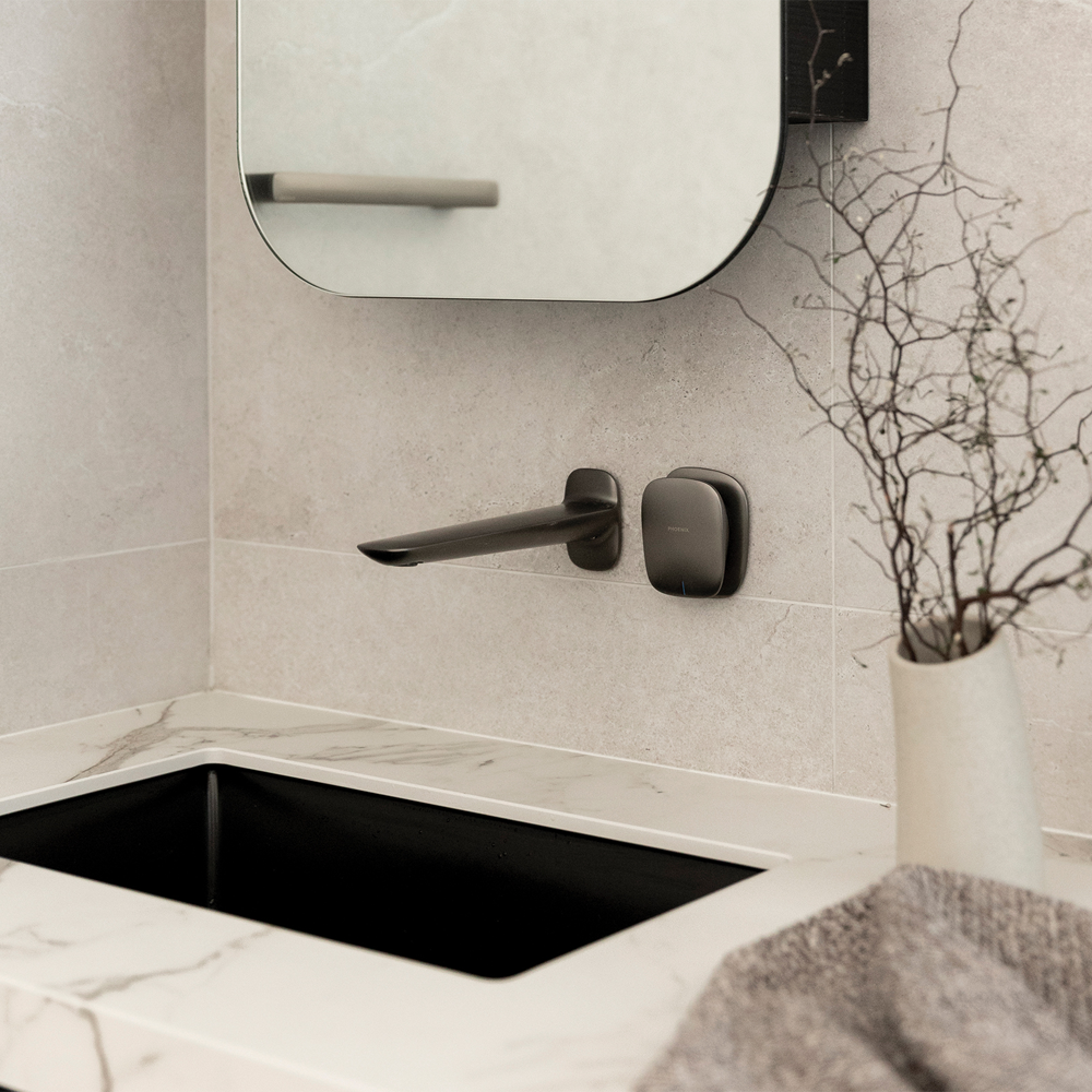 Nuage Wall Basin / Bath Mixer Set 200mm Brushed Carbon