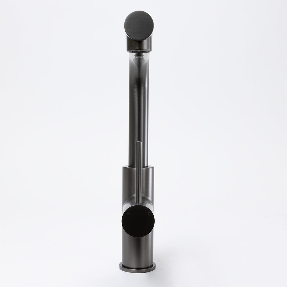Nisa Square Pull Out Mixer Brushed Gunmetal