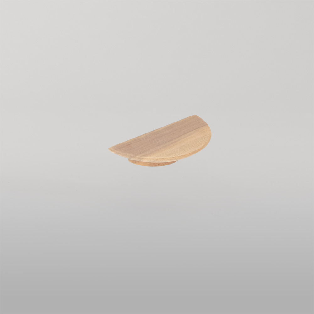 Momo Daintree Half Round Timber Handle 100mm Raw Walnut