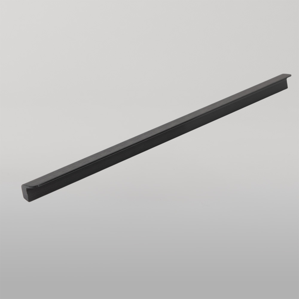 Momo Flapp Pull Handle  256mm Brushed Black