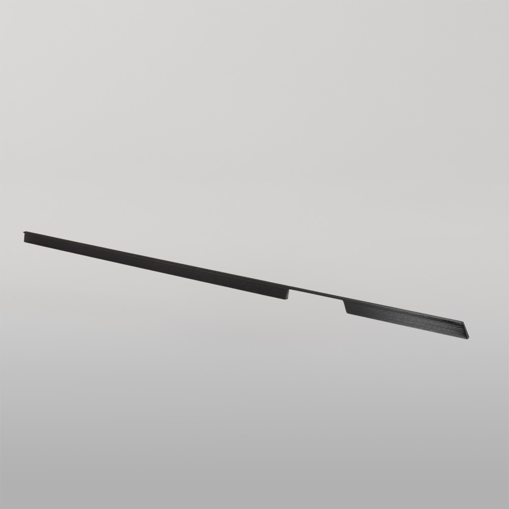 Momo Rail D Handle Right Hand 1120mm Brushed Black
