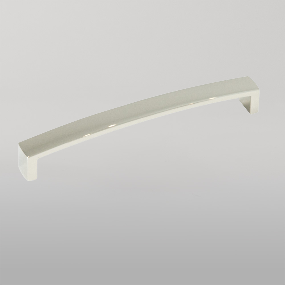 Momo New Hampton D Handle 160mm Polished Nickel
