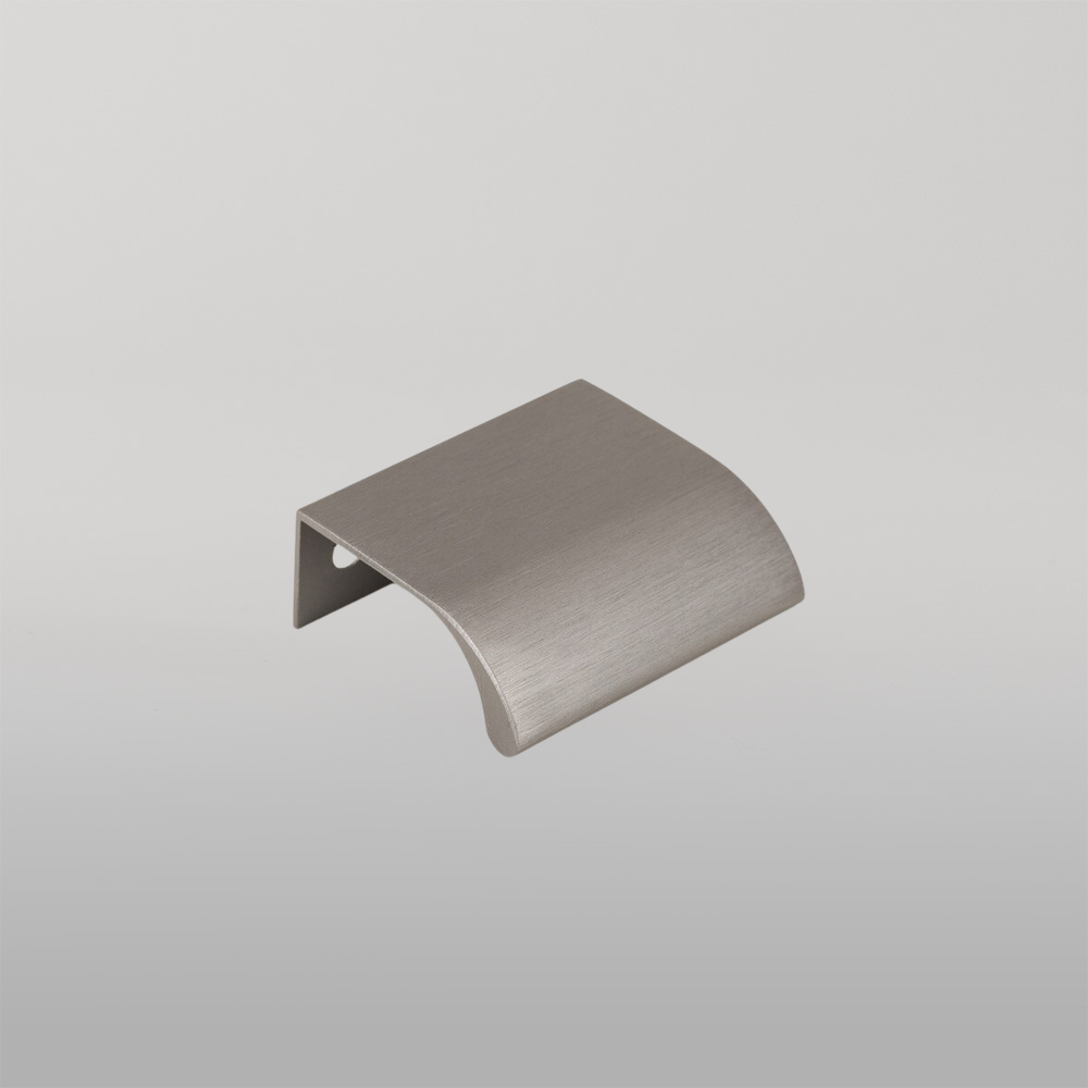 Momo Ona Lip Pull Handle 32mm Brushed Grey
