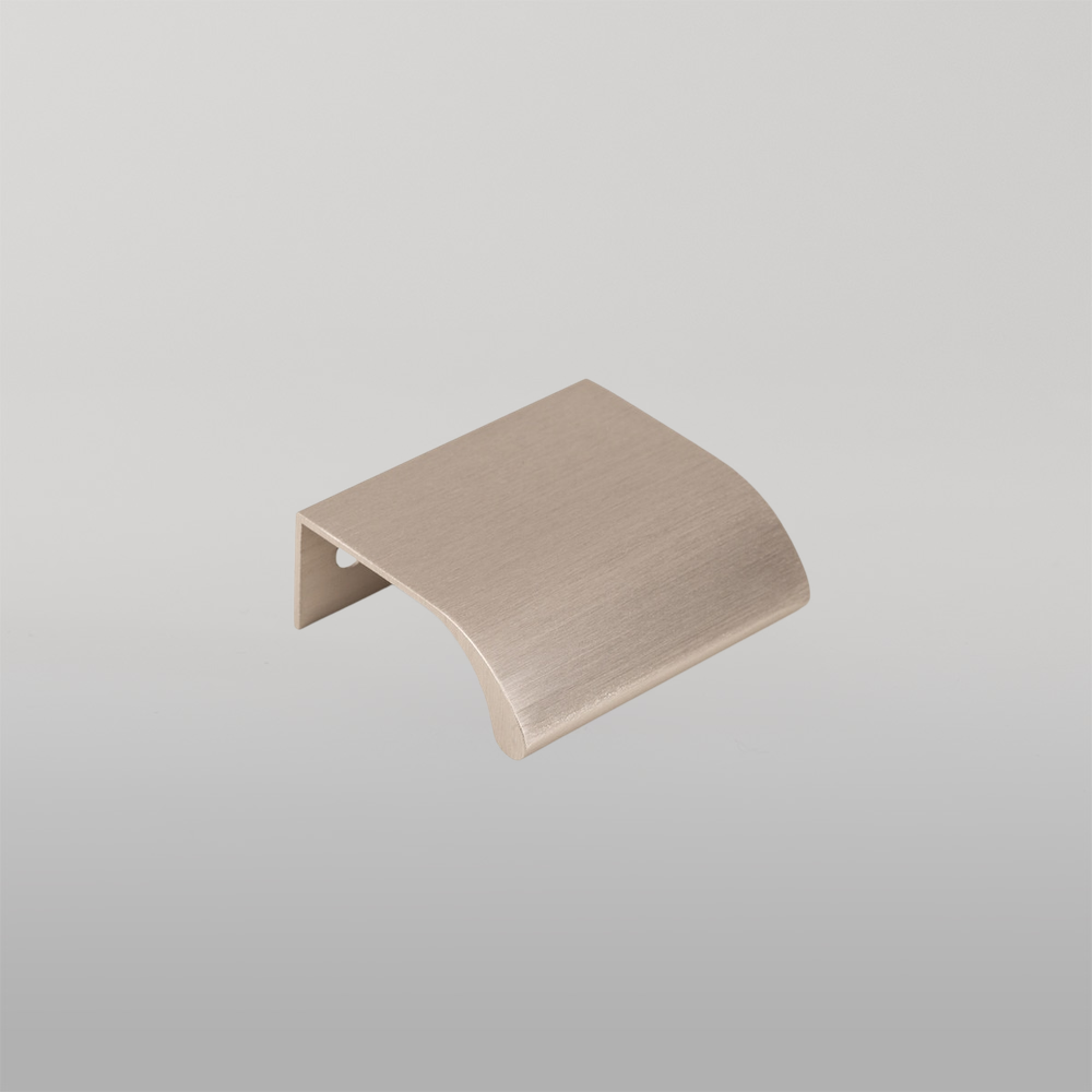 Momo Ona Lip Pull Handle 32mm Dull Brushed Nickel